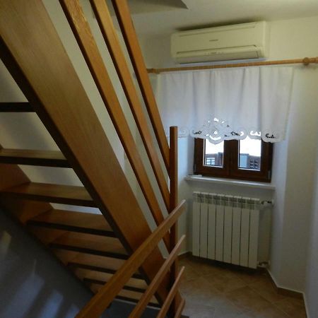 Apartment Vedran - Brsec Old Town Exterior photo